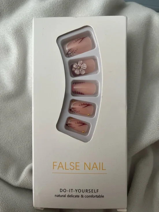 Bundle - Picture 3 of 10